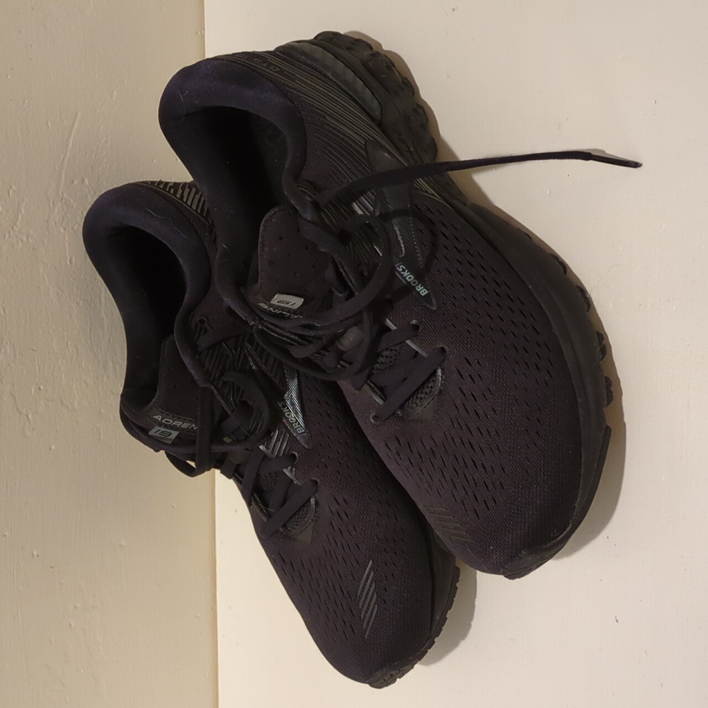 Brooks Adrenaline 19
